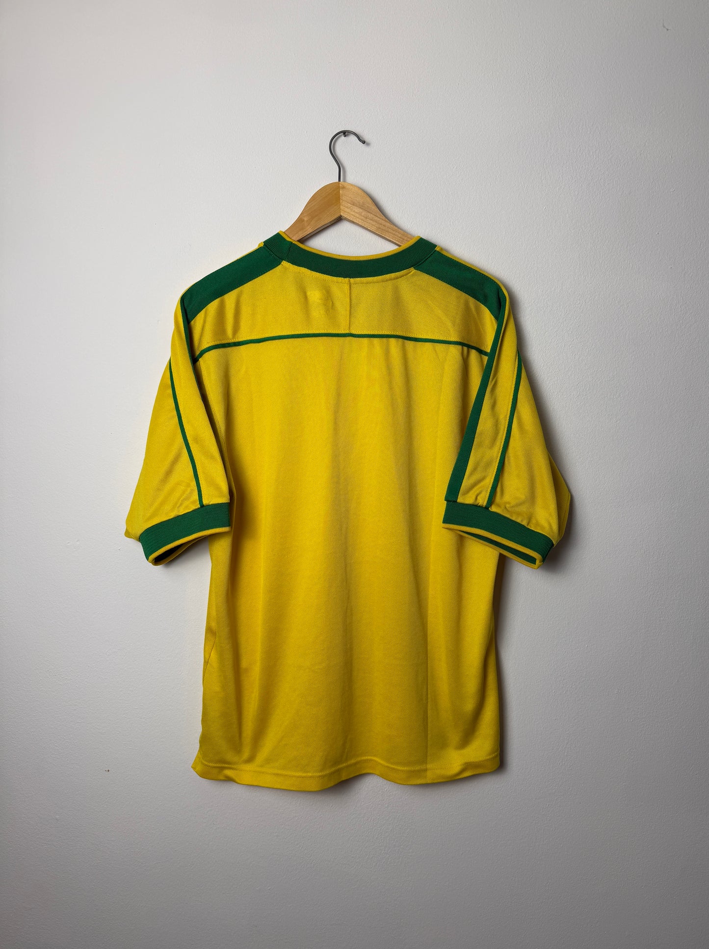 Brazil 1998 home football shirt (M)
