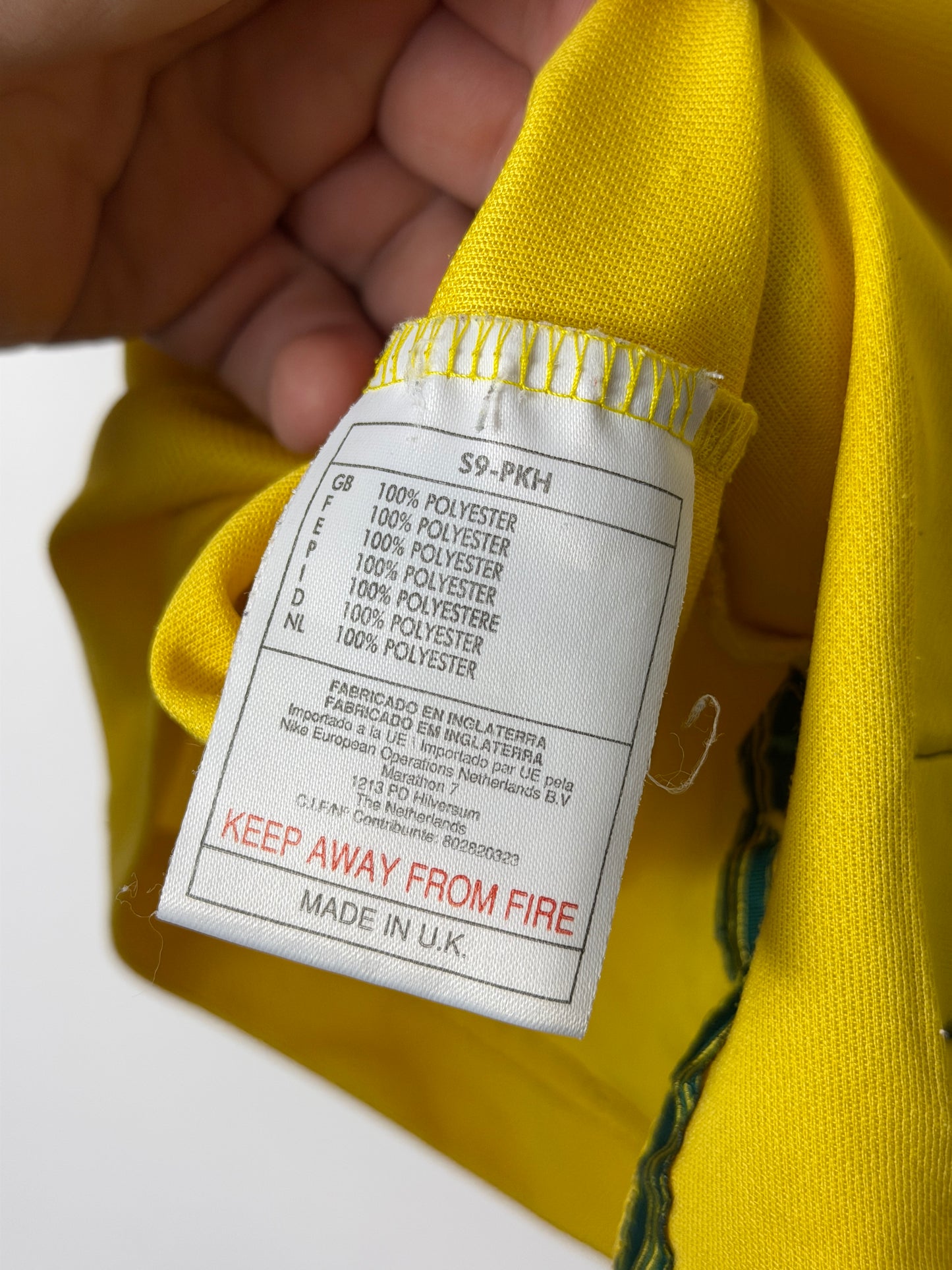 Brazil 1998 home football shirt (M)