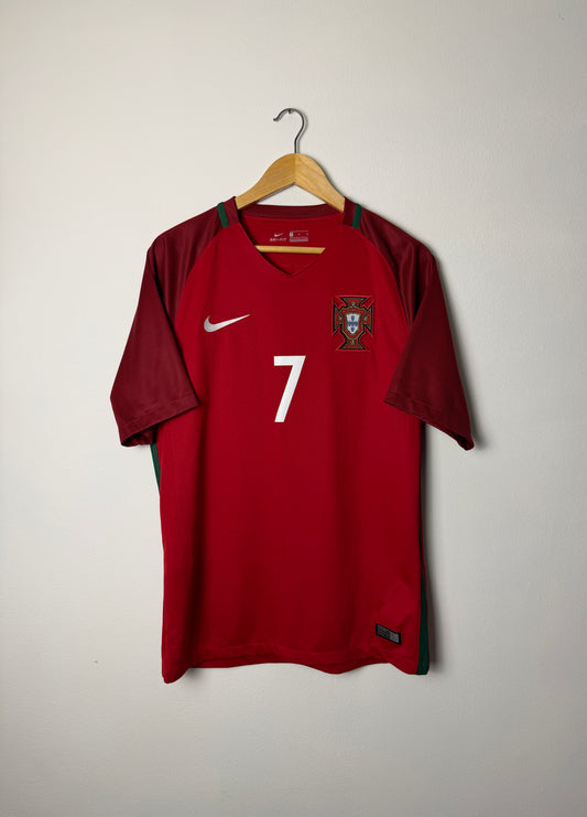 Cristiano Ronaldo Portugal 2016 home football shirt (M)