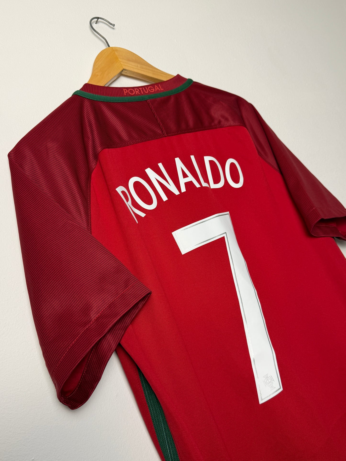 Cristiano Ronaldo Portugal 2016 home football shirt (M)