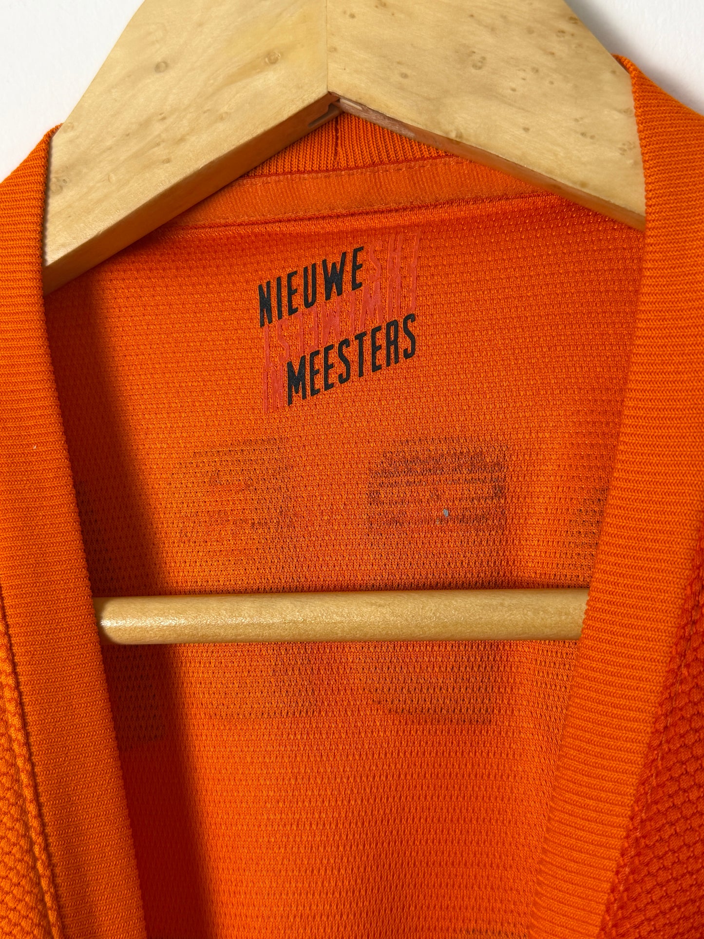 Arjen Robben Netherlands 2012 Euros home football shirt (M)