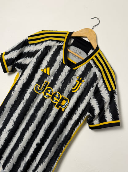 Kenan Yildiz Juventus FC 2023-24 HEAT.RDY home football shirt (M)