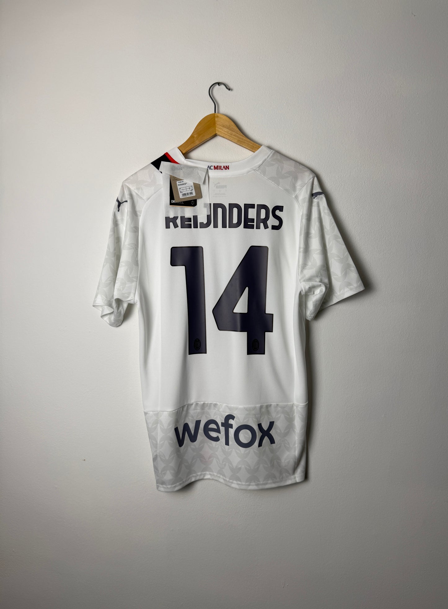 Tijjani Reijnders AC Milan 2023-24 away football shirt (M)