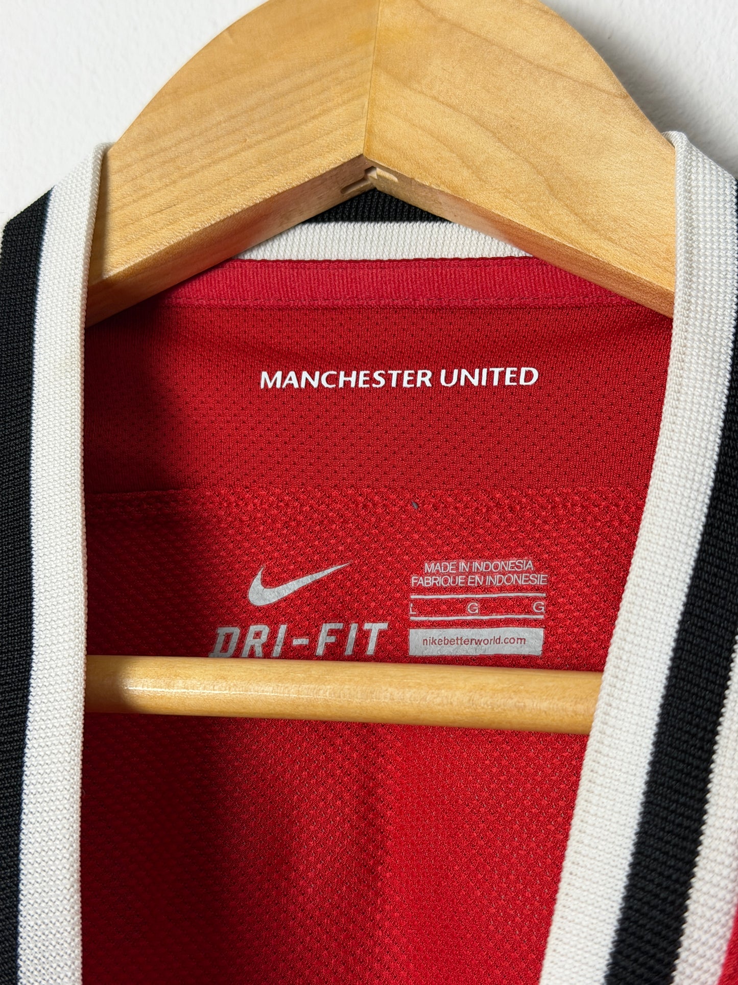 Chicharito Javier Hernandez Manchester United 2011-12 home football shirt (L)