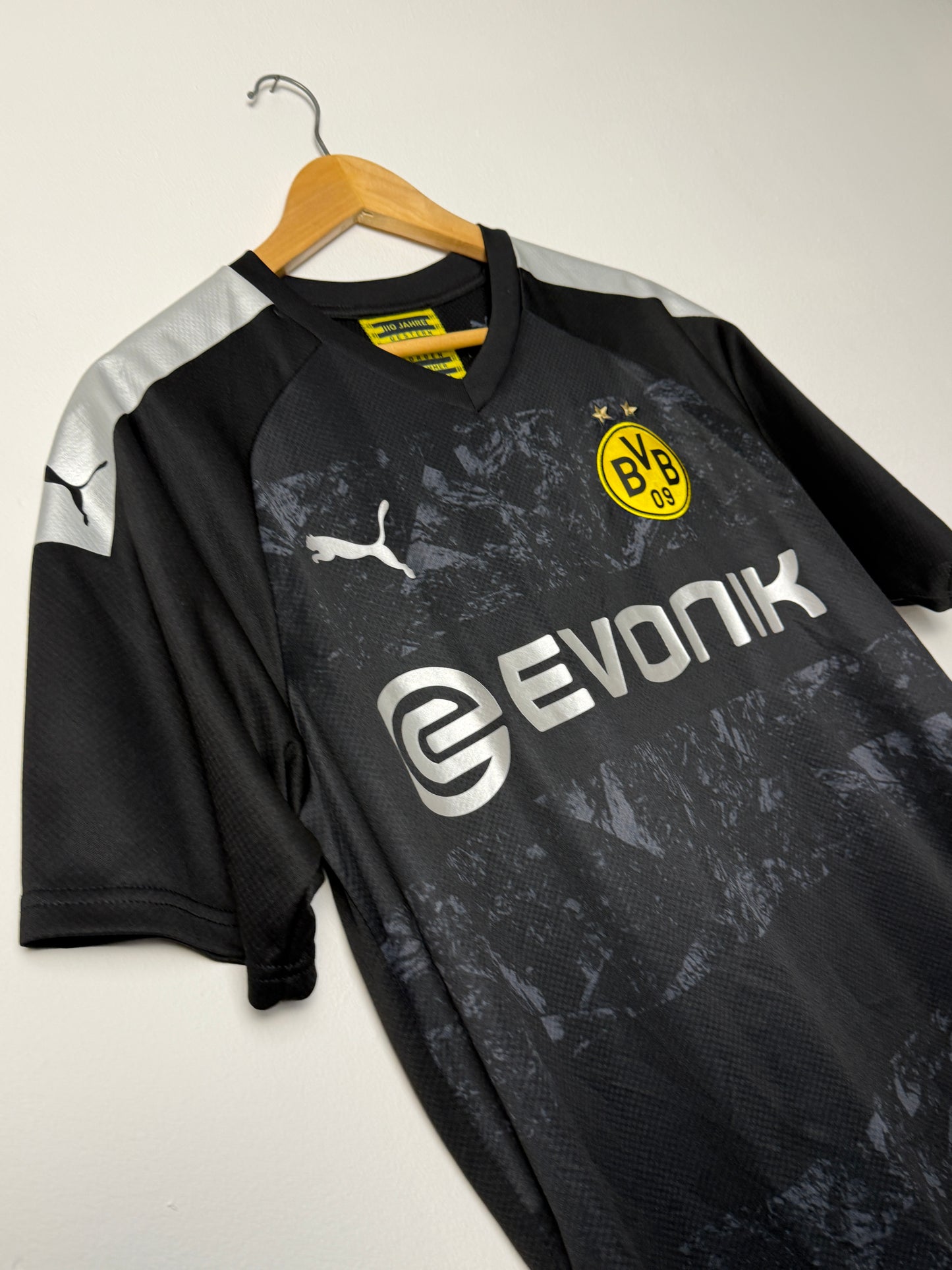 Marco Reus Borussia Dortmund 2019-20 away football shirt (L)