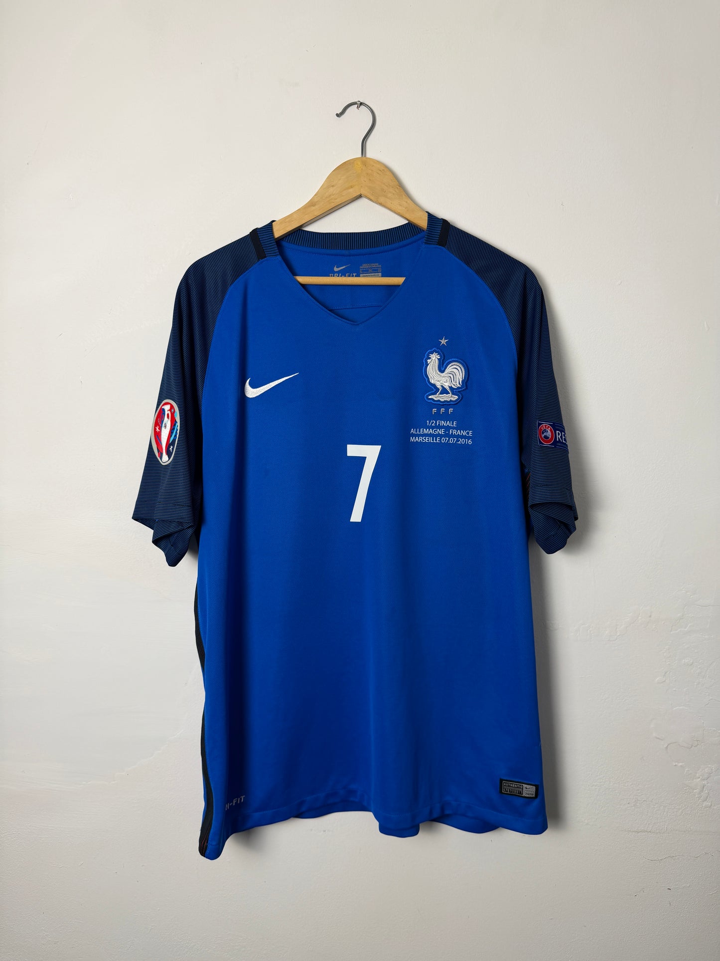 Antoine Griezmann France 2016 Euro home football shirt (XL)