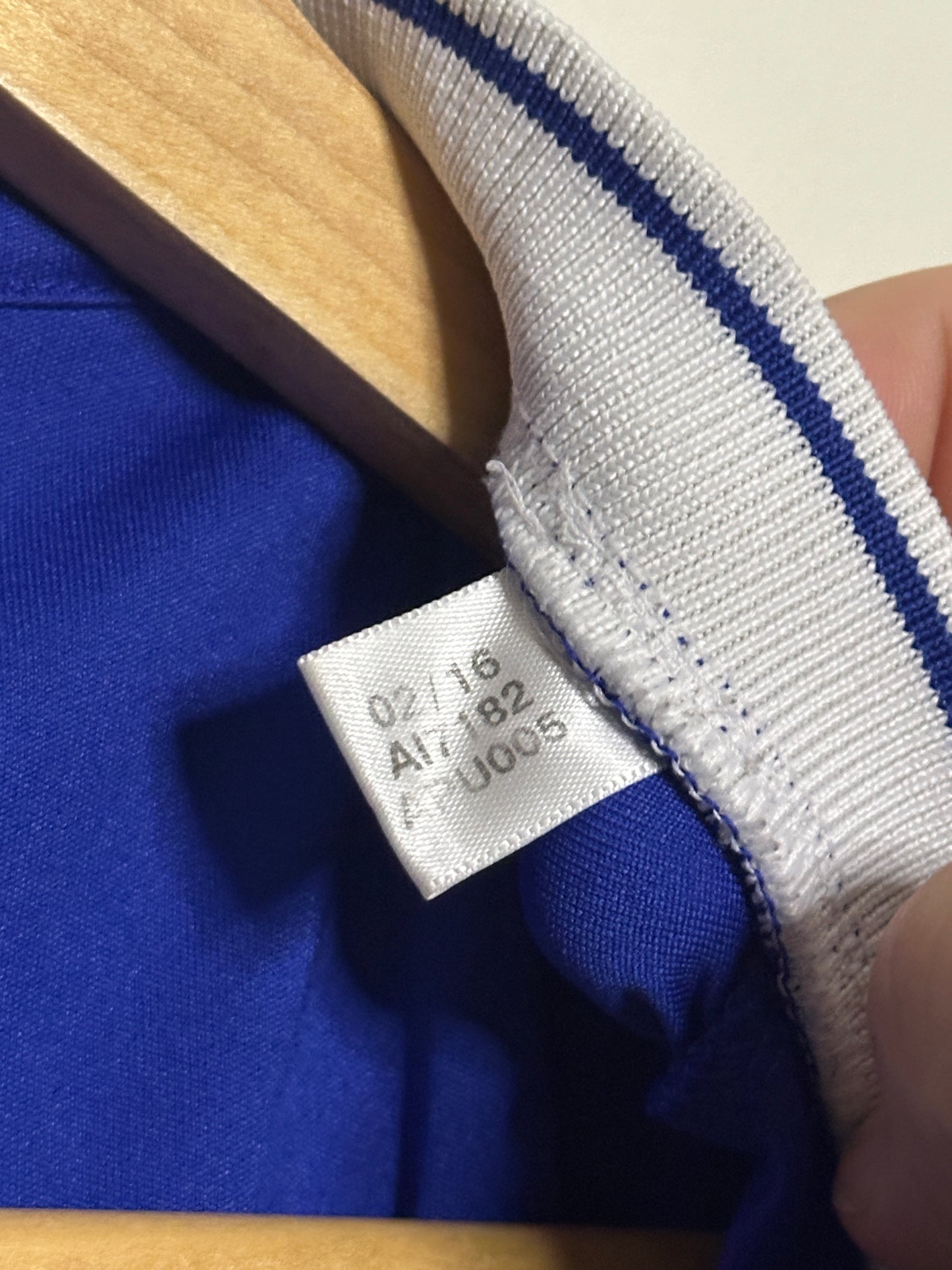 Eden Hazard Chelsea FC 2016-17 home football shirt (L)