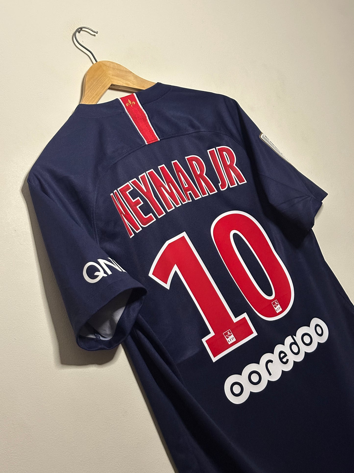 Neymar JR PSG 2018-19 home football shirt (M)