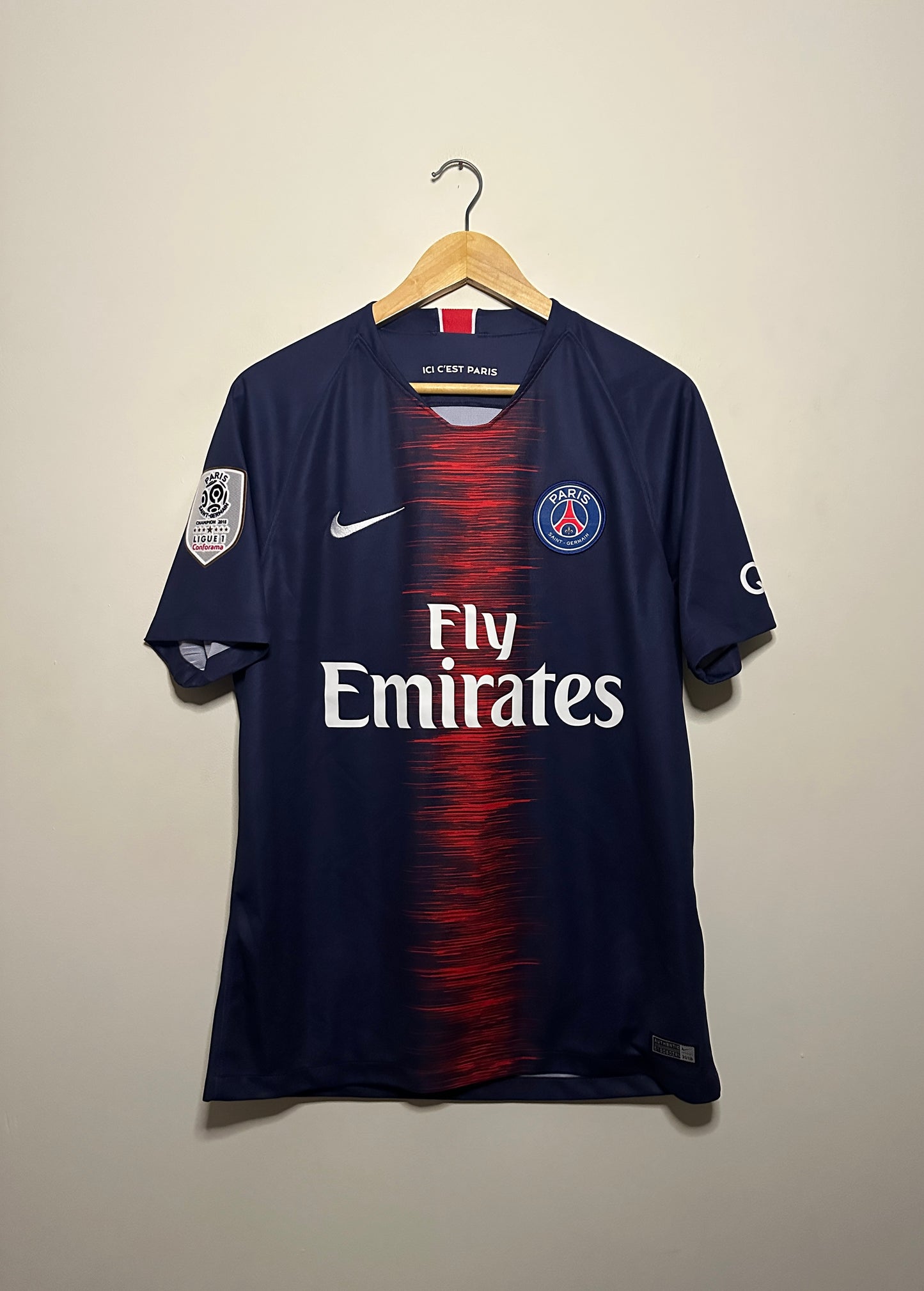 Neymar JR PSG 2018-19 home football shirt (M)