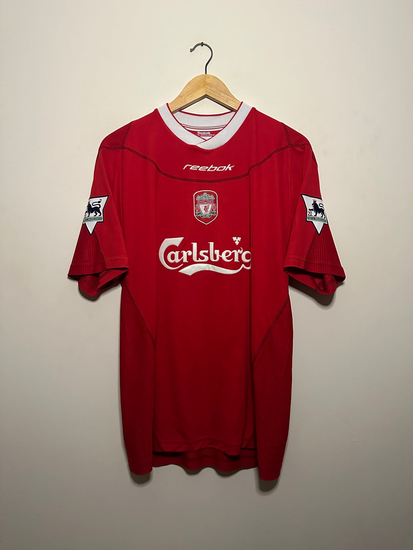 Steven Gerrard Liverpool FC 2002-04 home football shirt (M)