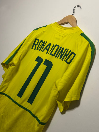 Ronaldinho Brazil 2002 World Cup home football shirt (M)