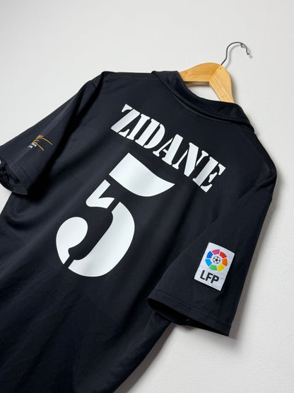 Zinedine Zidane Real Madrid CF 2002-03 away football shirt (M)
