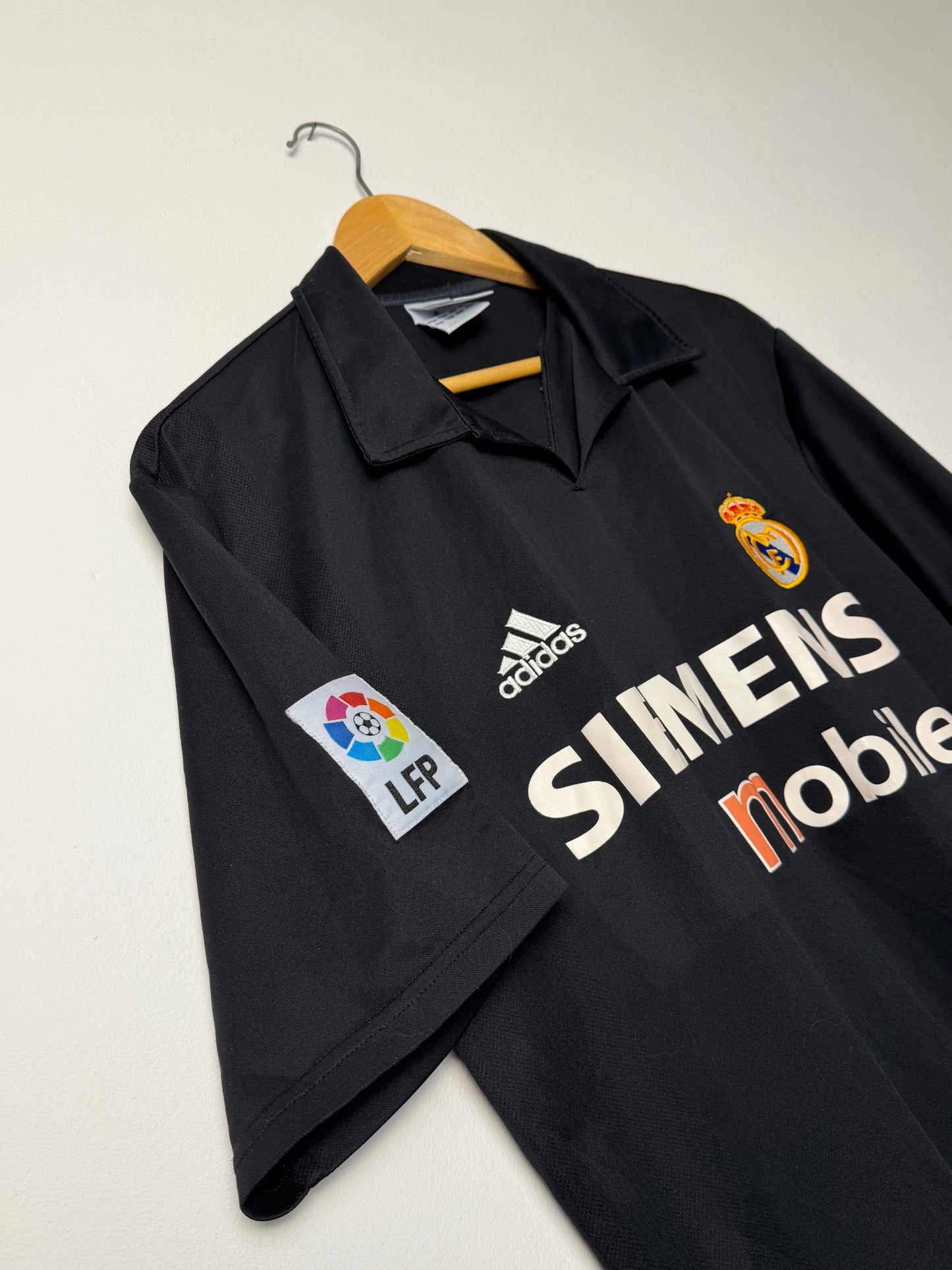Zinedine Zidane Real Madrid CF 2002-03 away football shirt (M)