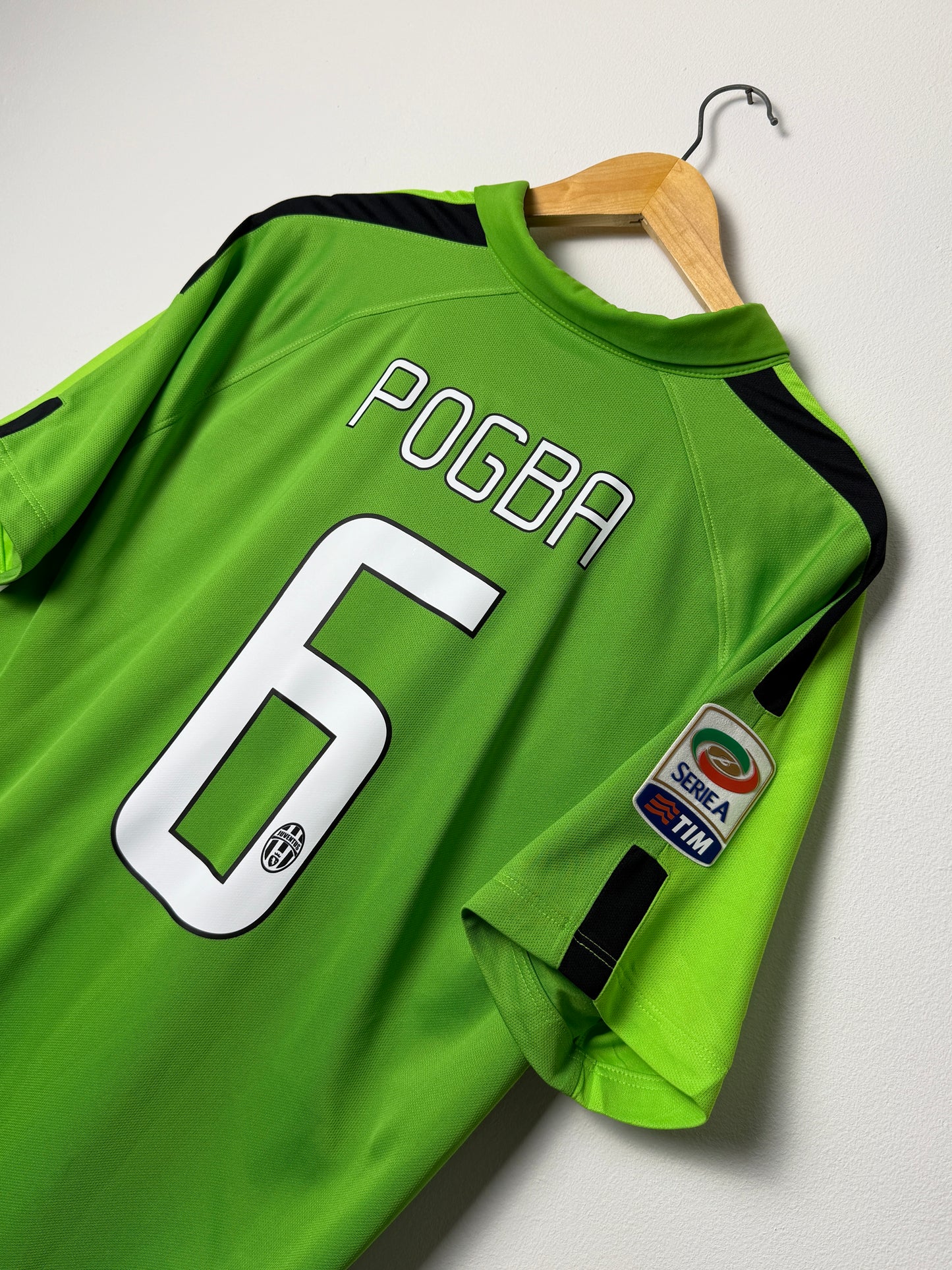 Paul Pogba Juventus FC 2014-15 third football shirt (L)