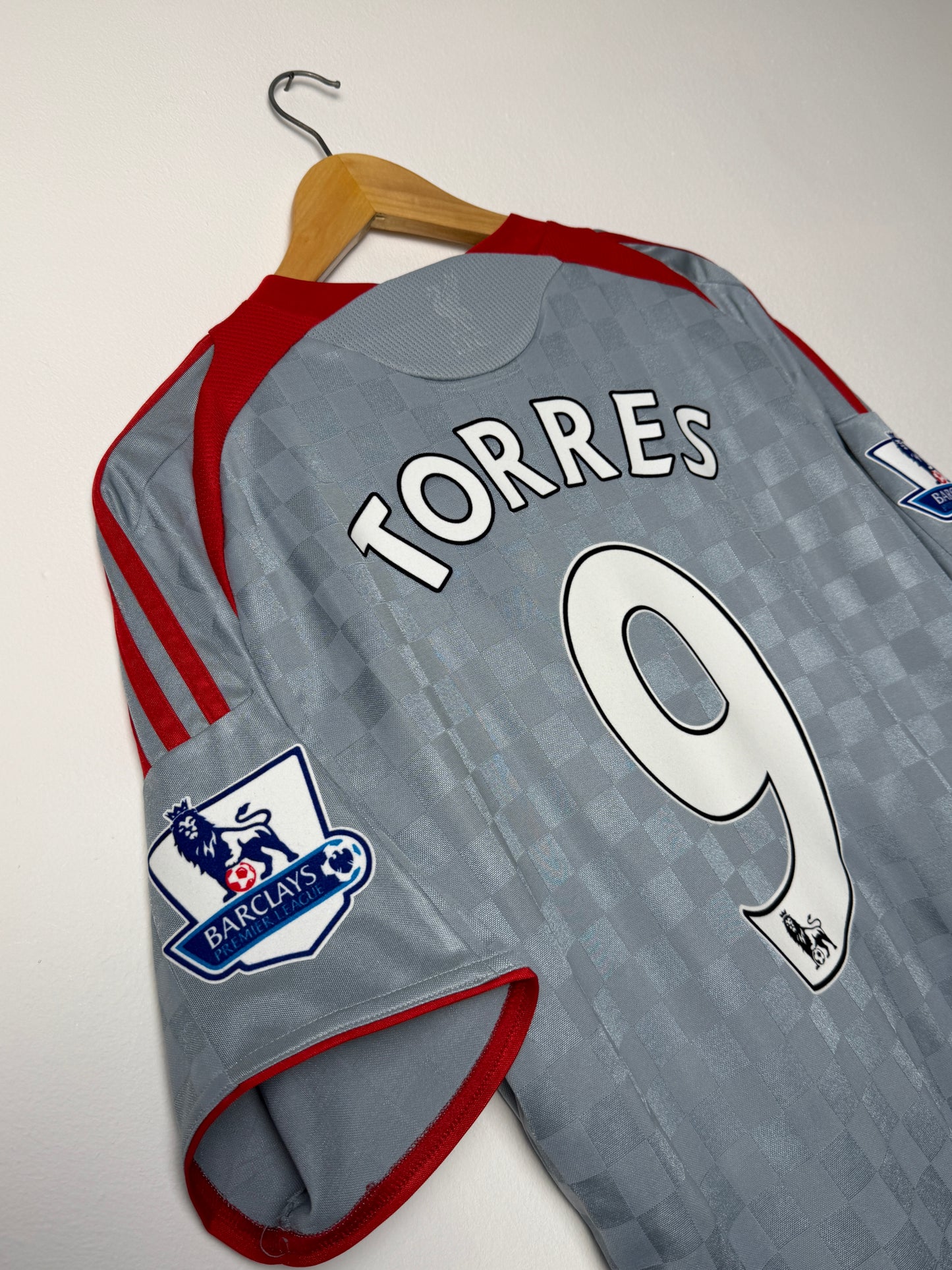 Fernando Torres Liverpool FC 2008-09 away football shirt (L)