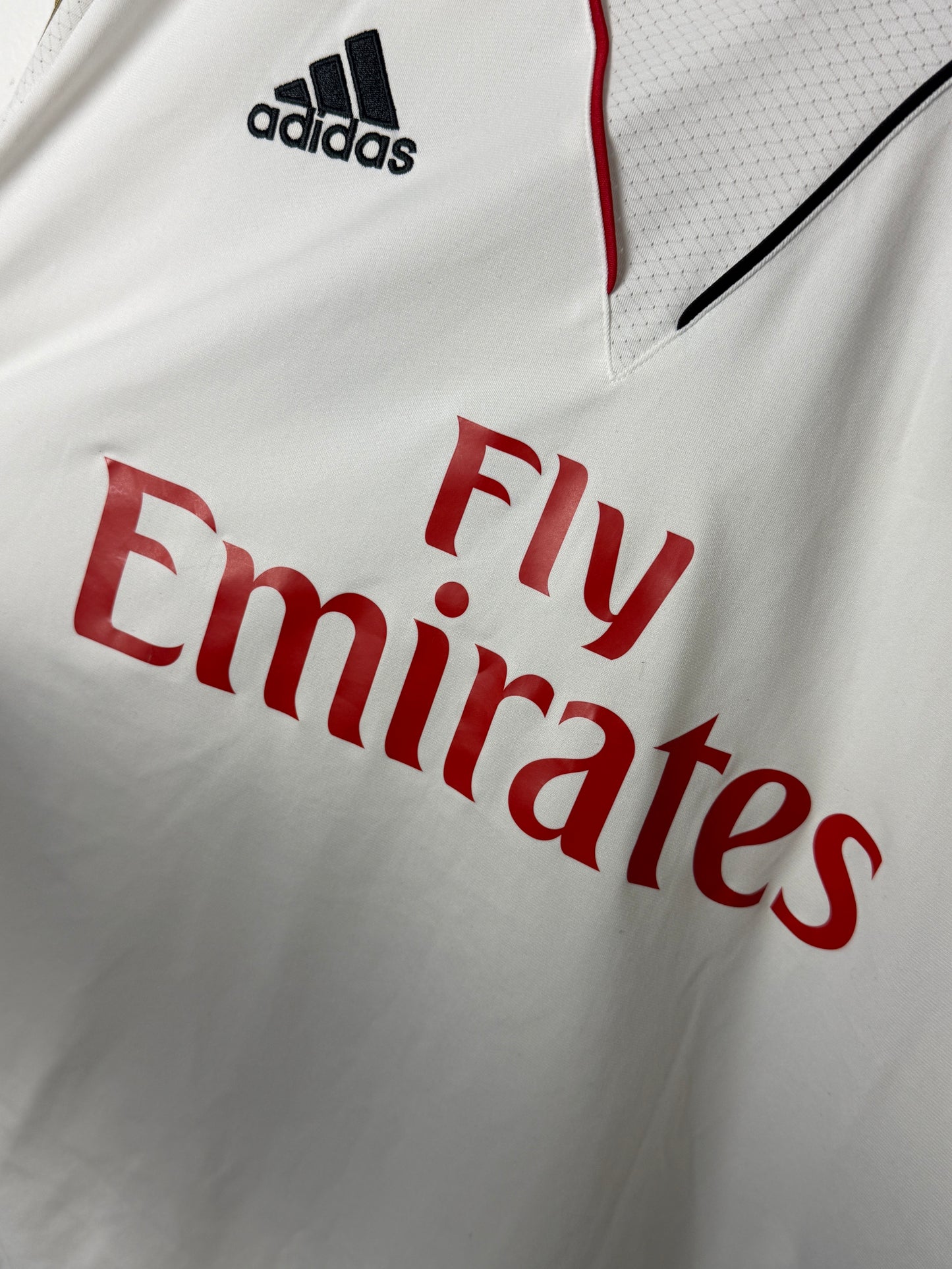 Kaka AC Milan 2013-14 away football shirt (L)