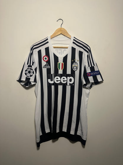 Paul Pogba Juventus FC 2015-16 home football shirt (L)