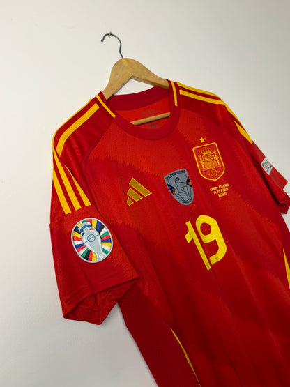 Lamine Yamal Spain 2024 Euros Final home football shirt (XL)