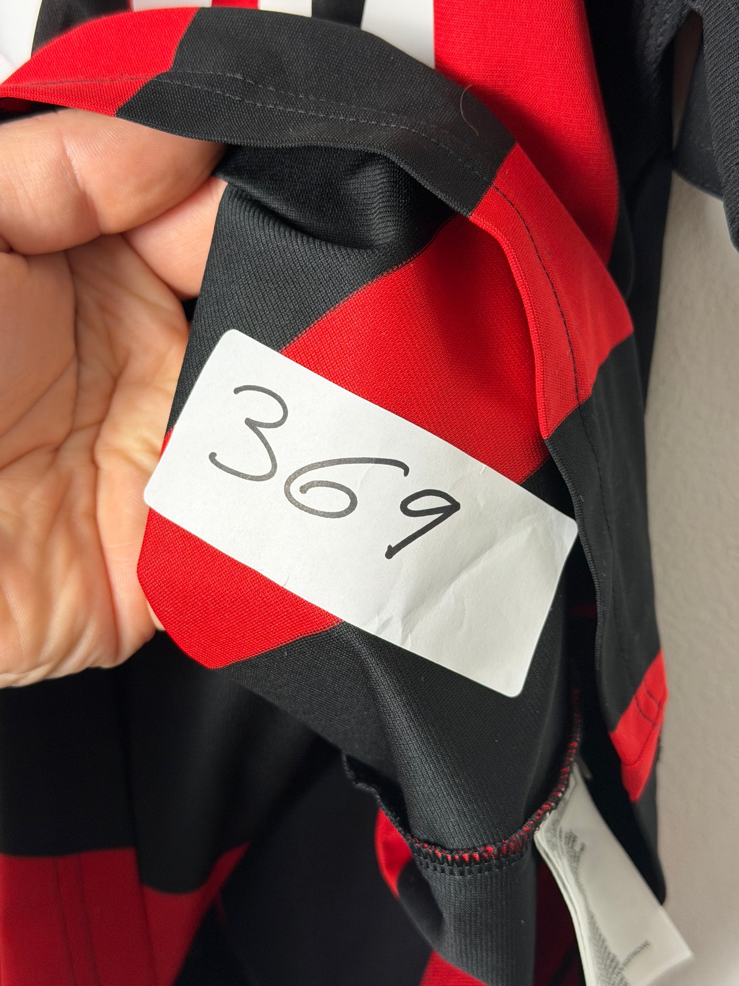 Ronaldinho AC Milan 2008-09 home football shirt (M)