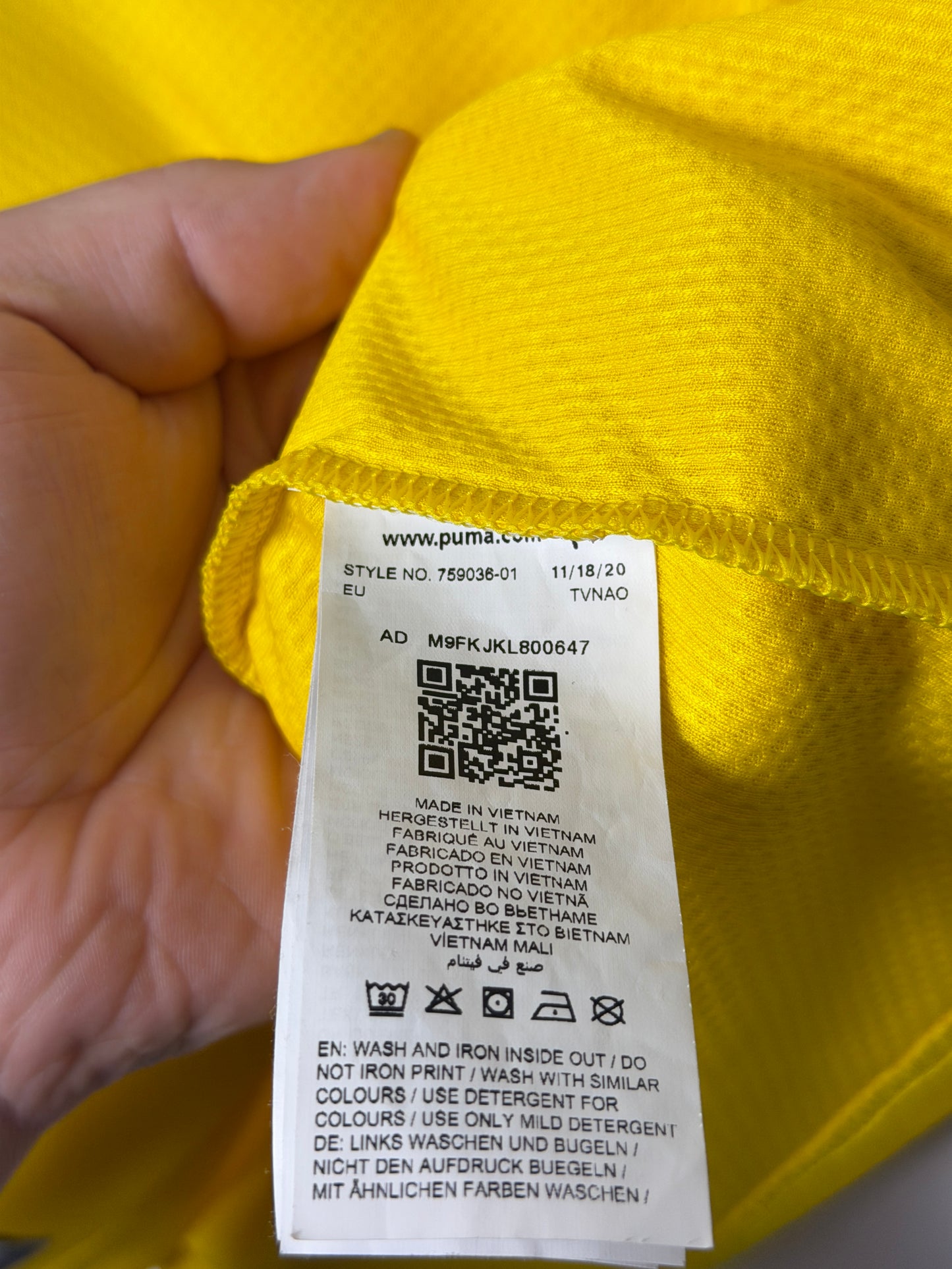 Erling Haaland Borussia Dortmund 2021-22 home football shirt (M)