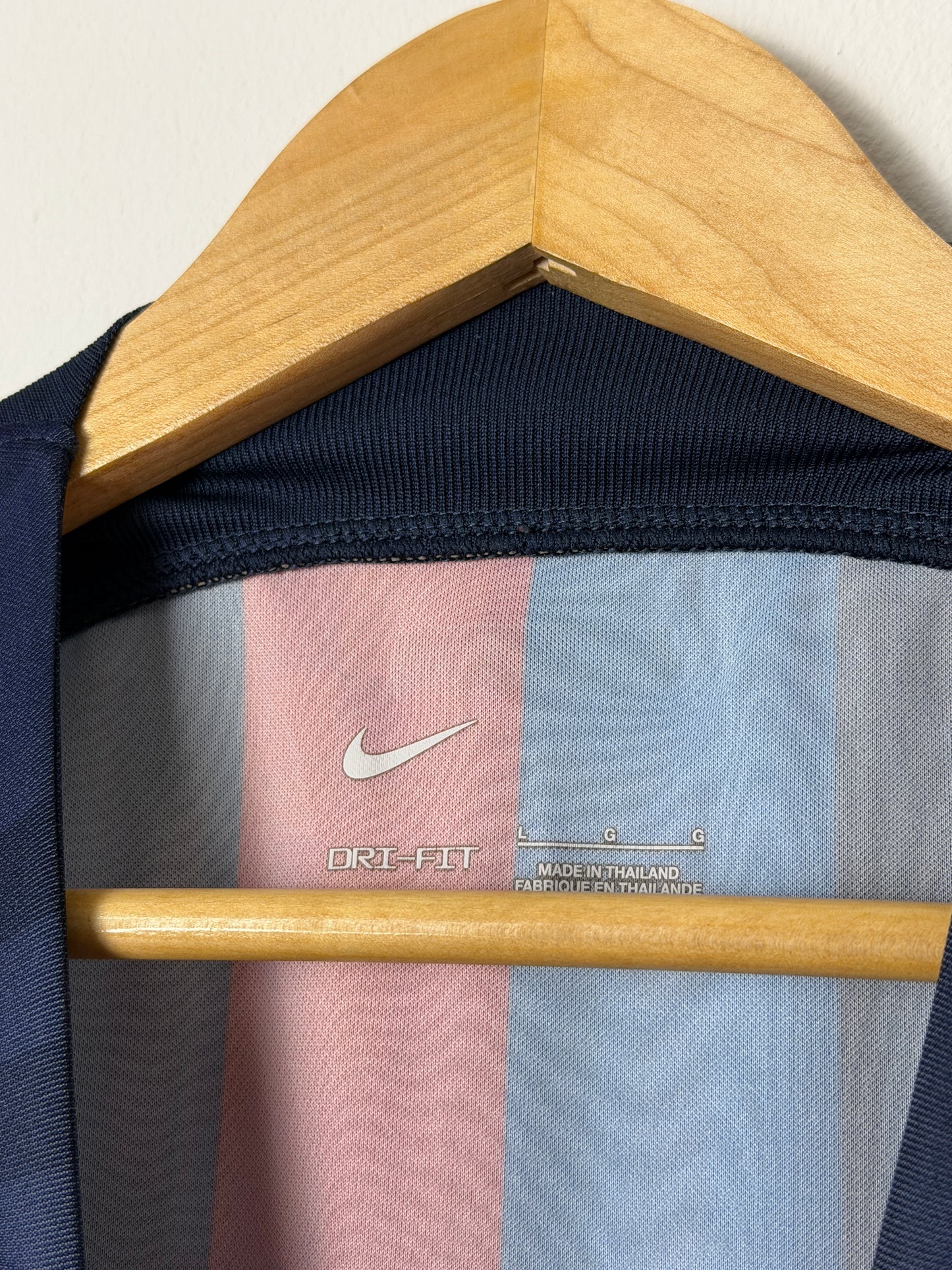 Robert Lewandowski FC Barcelona 2022-23 home football shirt (L)