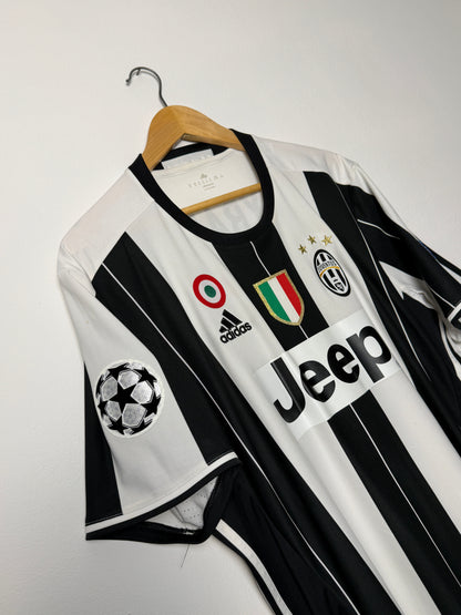 Paulo Dybala Juventus FC 2016-17 home football shirt (XL)
