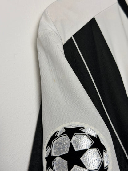 Paulo Dybala Juventus FC 2016-17 home football shirt (XL)