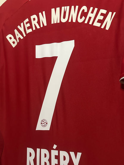 Franck Ribery FC Bayern Munich 2008-09 home football shirt (M)