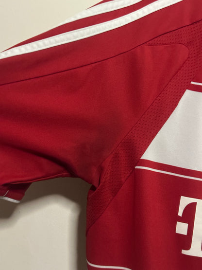 Franck Ribery FC Bayern Munich 2008-09 home football shirt (M)