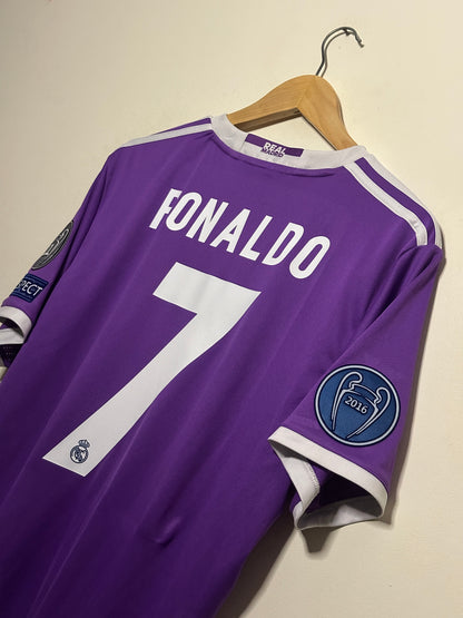 Cristiano Ronaldo Real Madrid CF 2016-17 away football shirt (L)