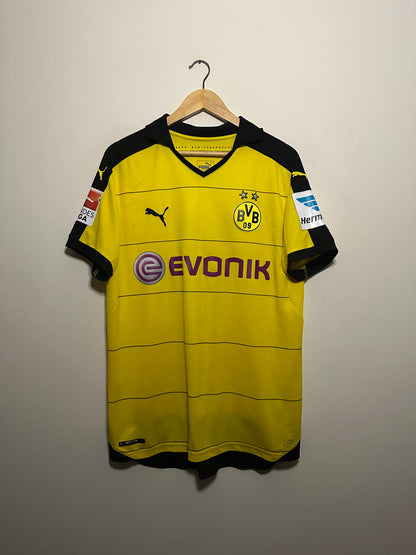 Marco Reus Borussia Dortmund 2015-16 home football shirt (L)