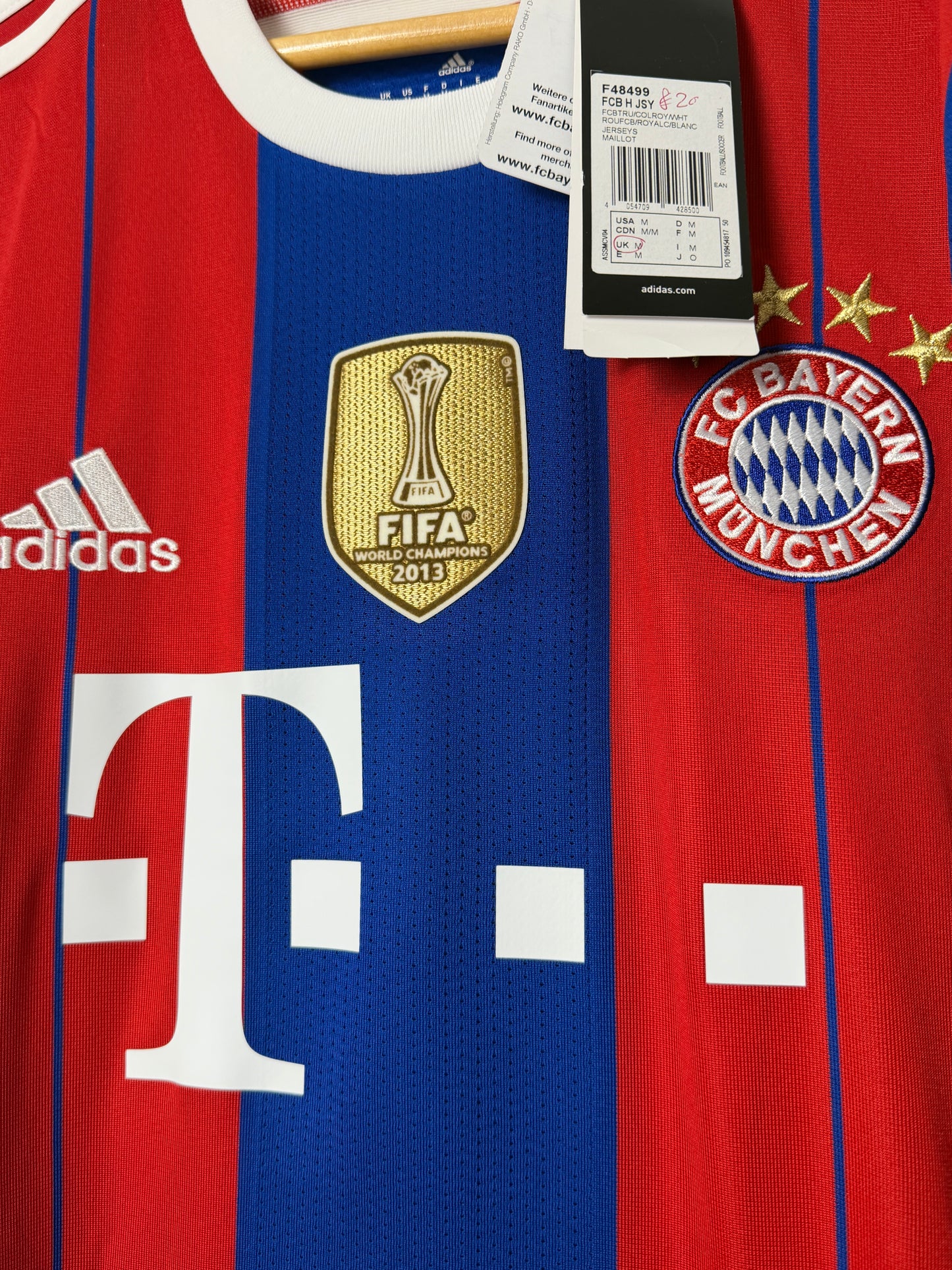 Robert Lewandowski FC Bayern Munich 2014-15 home football shirt (M)