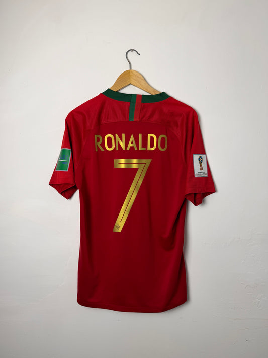 Cristiano Ronaldo Portugal 2018 World Cup home football shirt (M)