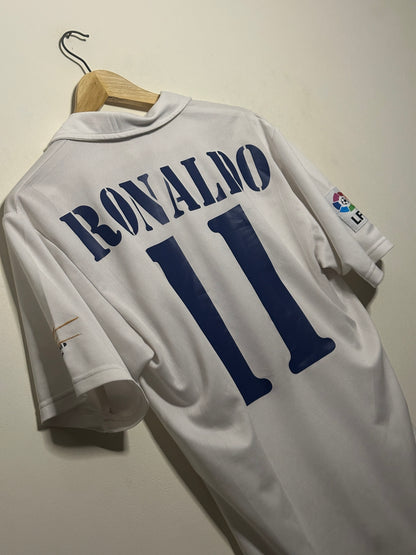 Ronaldo Real Madrid 2002-03 home football shirt (S)