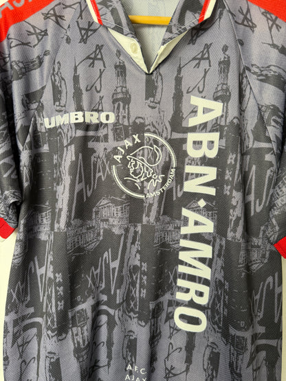 AFC Ajax 1996-97 away football shirt (M)
