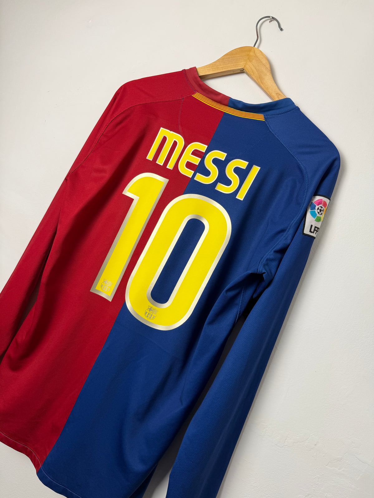 Lionel Messi FC Barcelona 2008-09 long sleeve home football shirt (M)