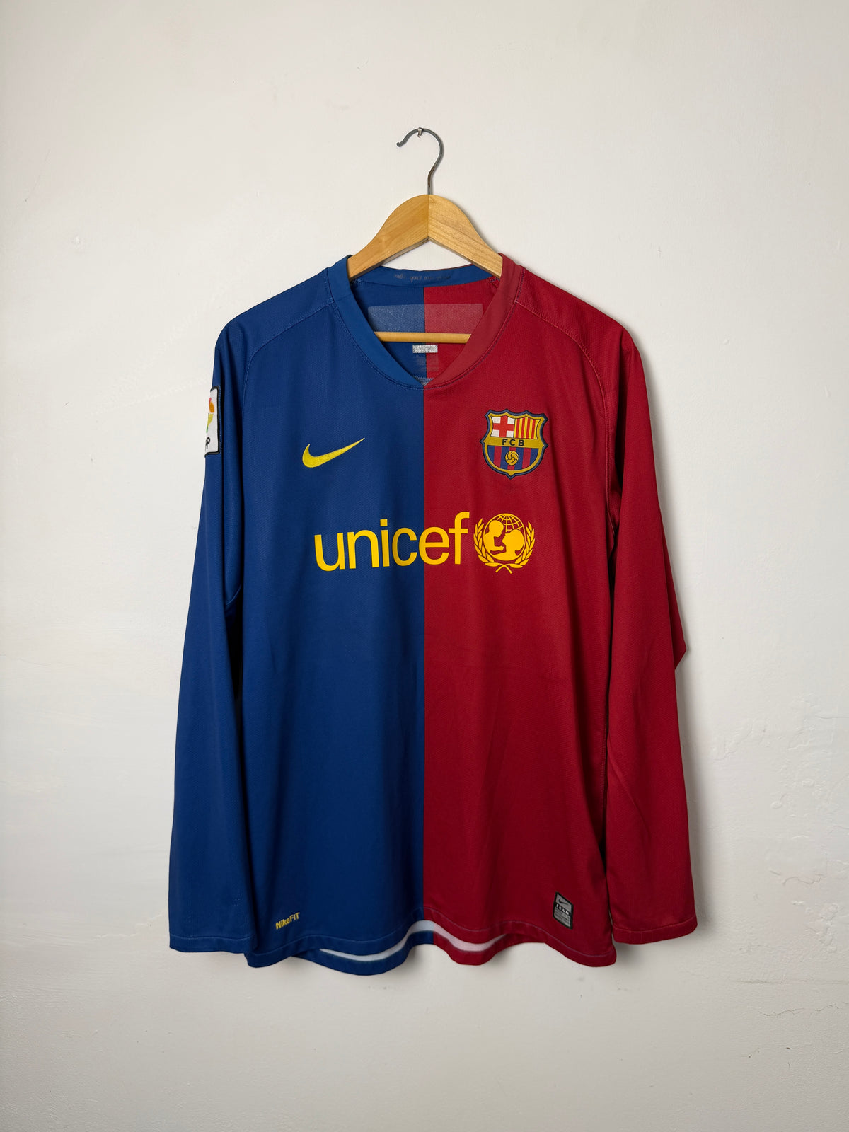 Lionel Messi FC Barcelona 2008-09 long sleeve home football shirt (M)