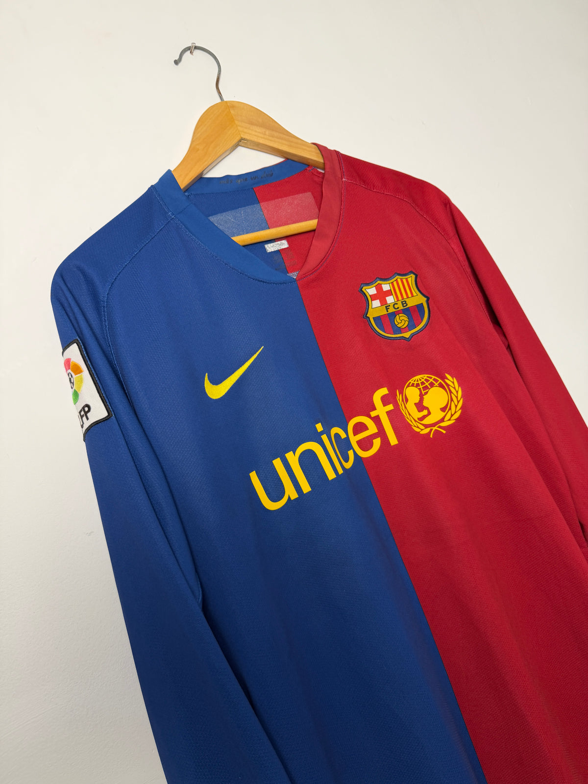 Lionel Messi FC Barcelona 2008-09 long sleeve home football shirt (M)