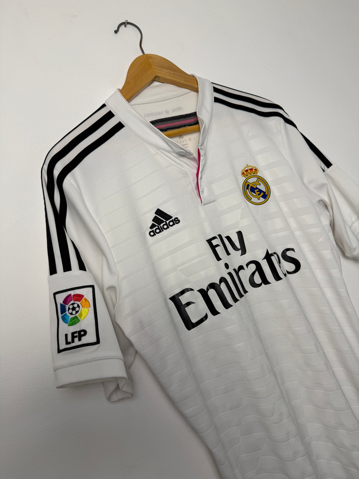 Marcelo Real Madrid CF 2014-15 home football shirt (M)