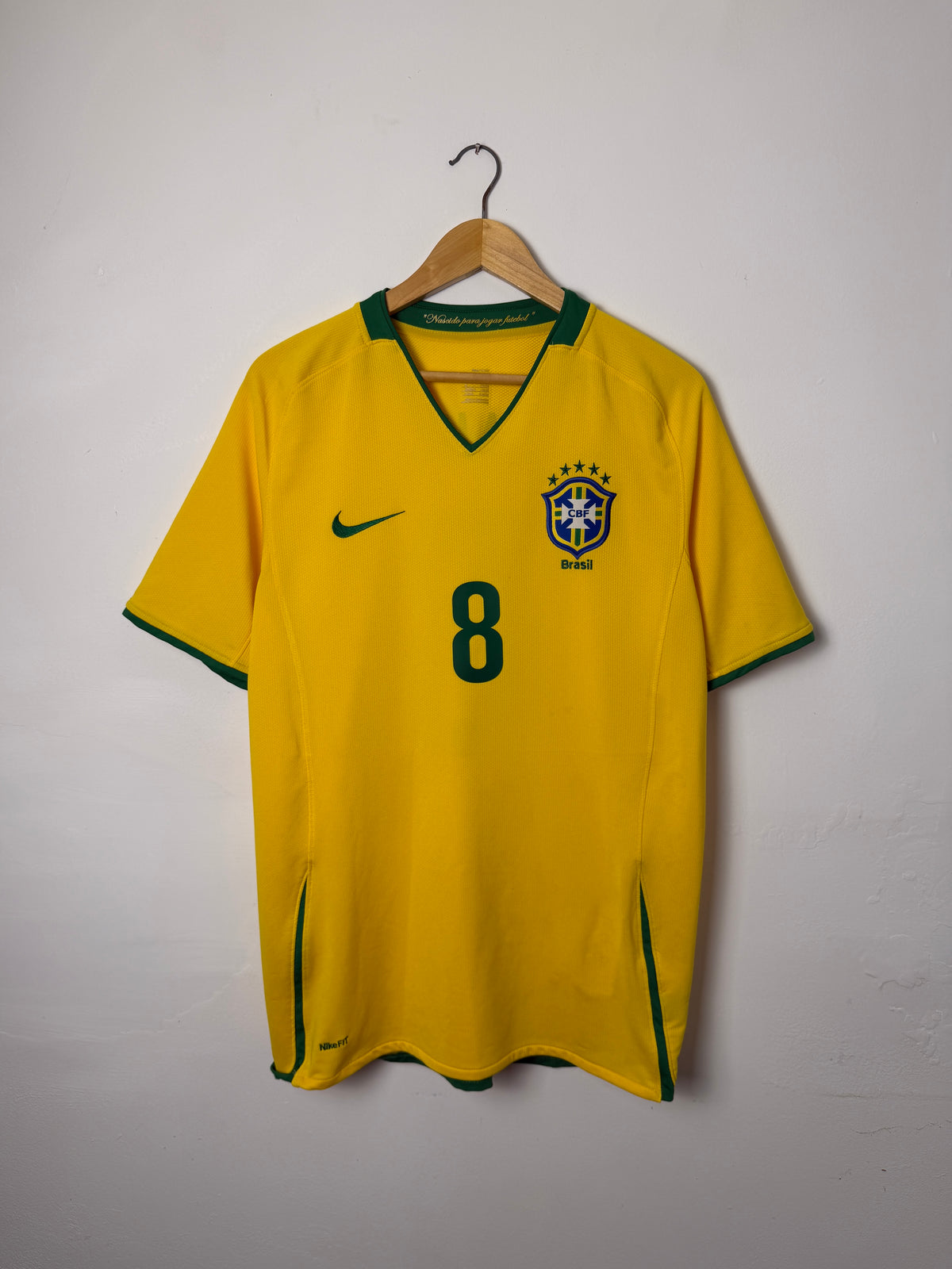 Kaka Brazil 2008 home football shirt (M)