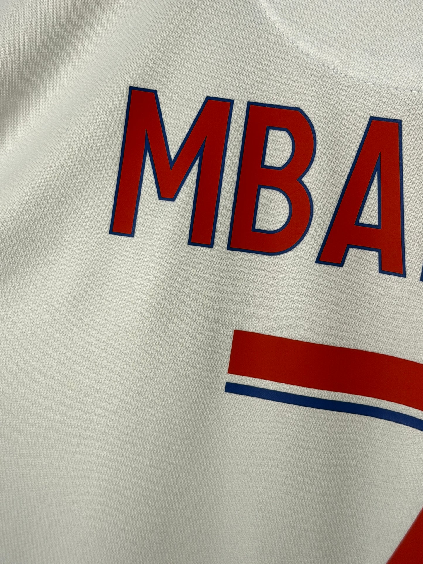 Kylian Mbappe PSG 2020-21 away football shirt (M)