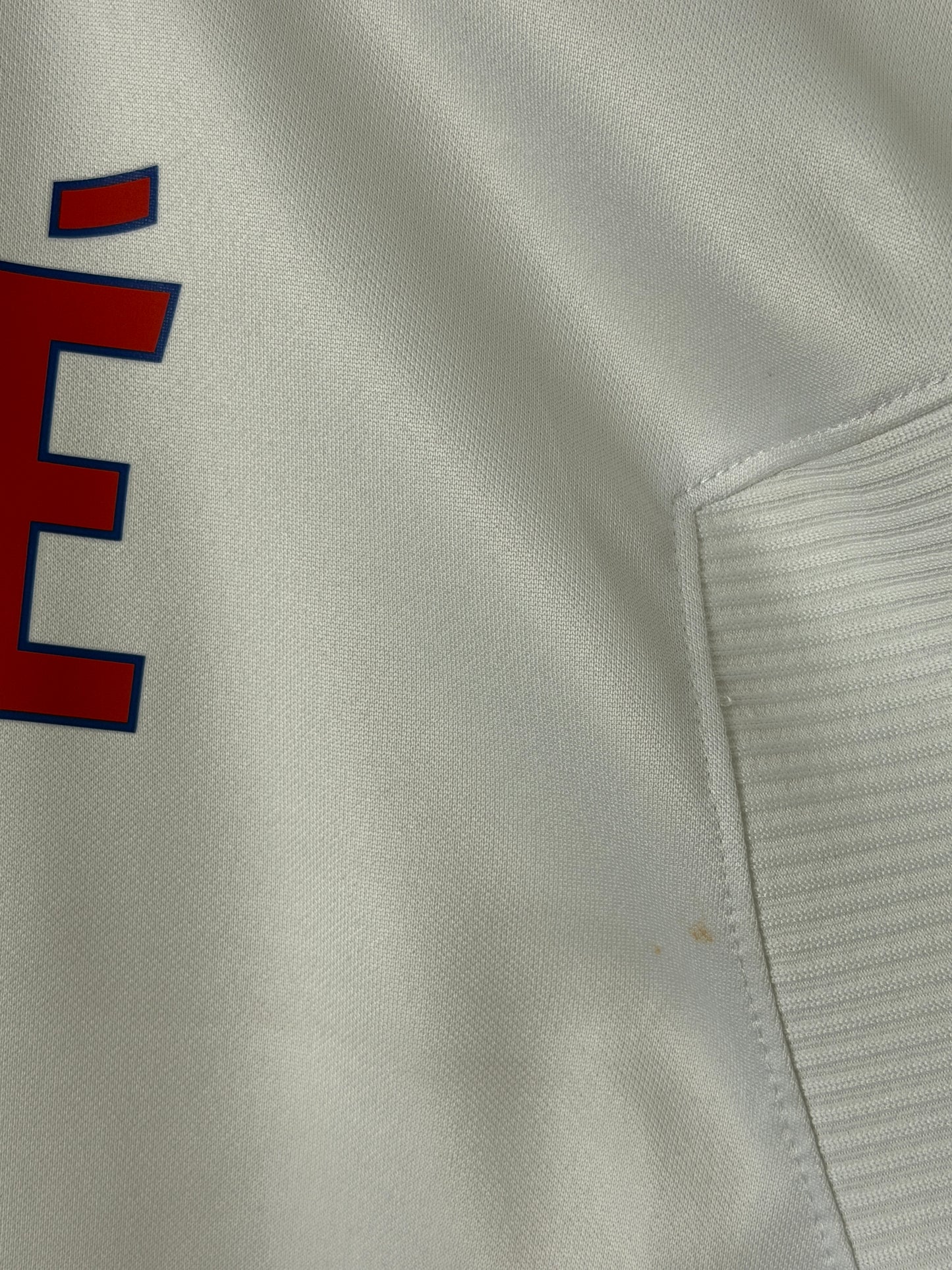 Kylian Mbappe PSG 2020-21 away football shirt (M)