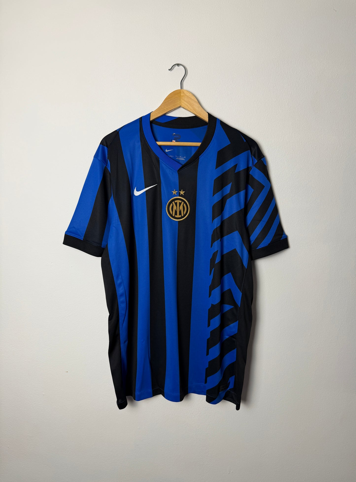 Marcus Thuram Inter Milan 2024-25 home football shirt (XL)