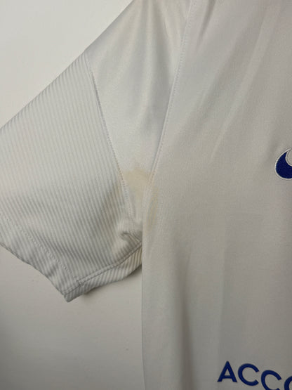 Kylian Mbappe PSG 2020-21 away football shirt (M)