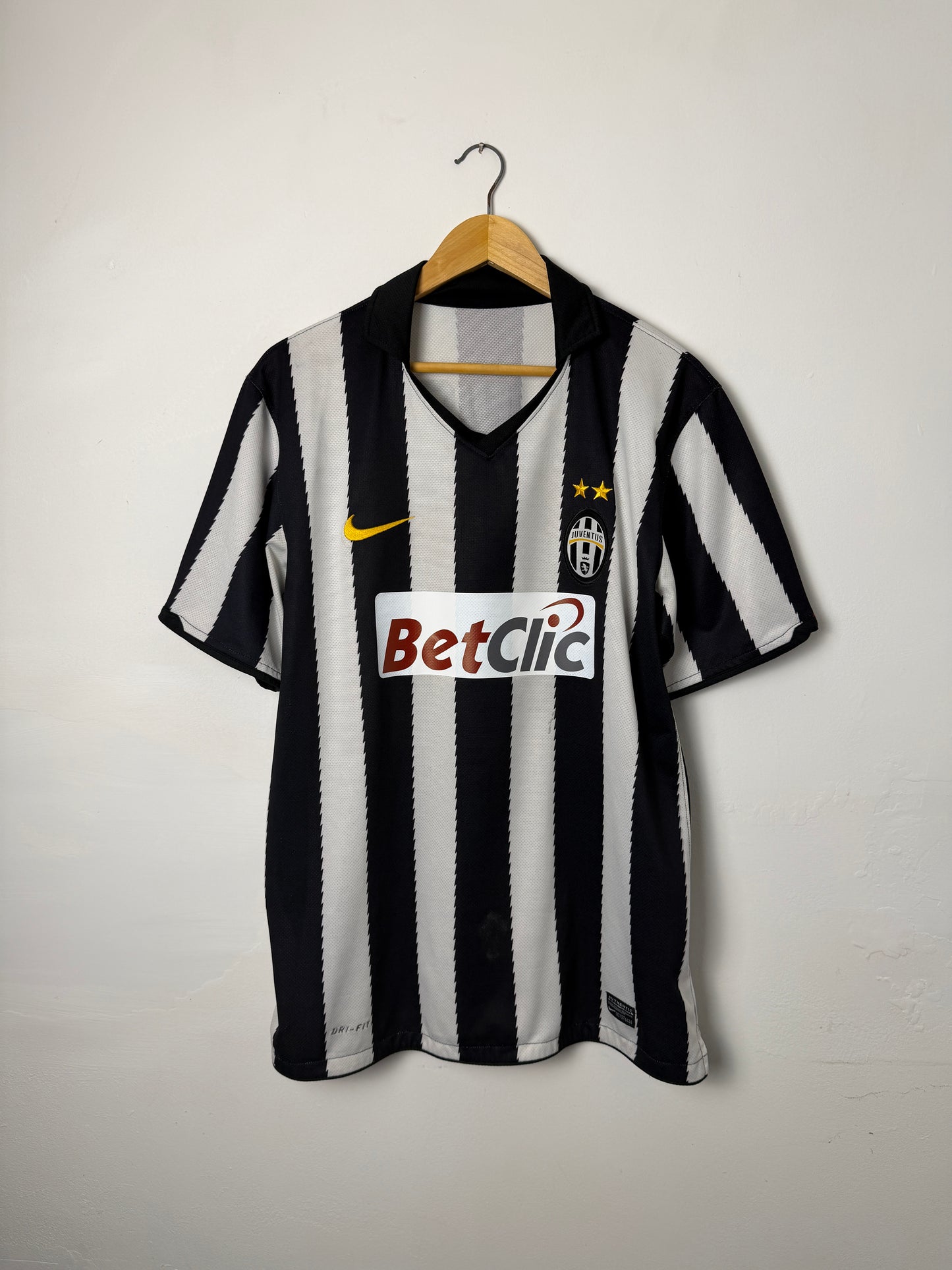 Alessandro Del Piero Juventus FC 2010-11 home football shirt (L)
