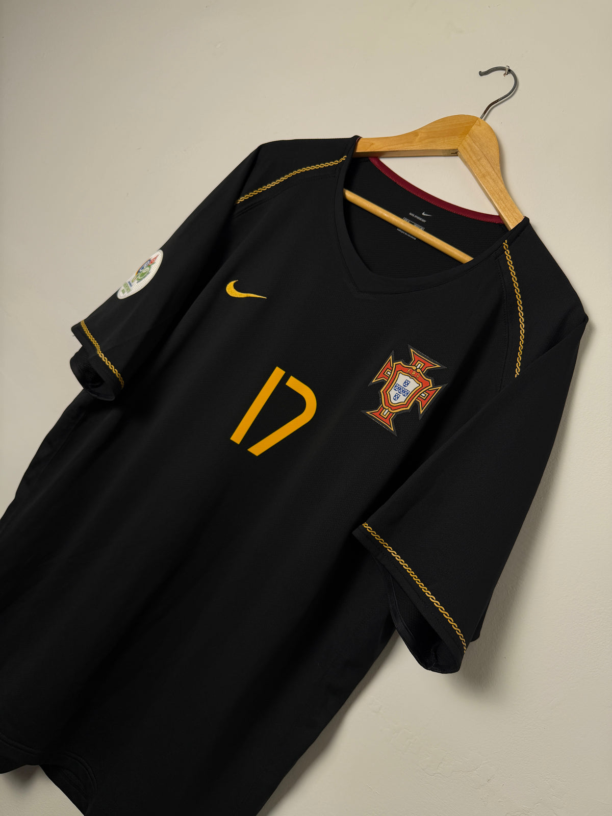 Cristiano Ronaldo Portugal 2006 World Cup away football shirt (XL)