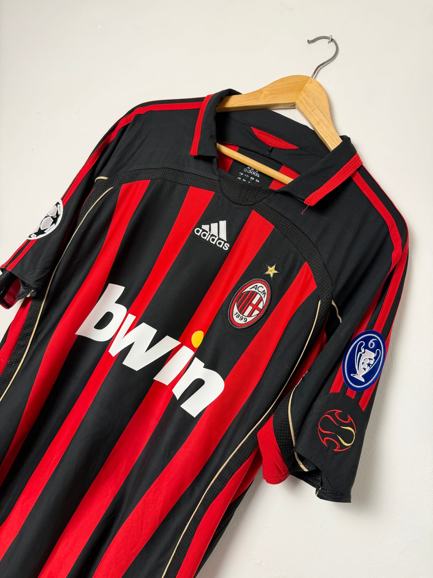 Kaka AC Milan 2006-07 home football shirt (XL)