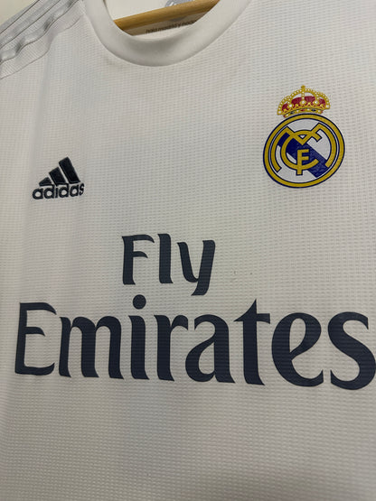 Cristiano Ronaldo Real Madrid CF 2015-16 home football shirt (M)