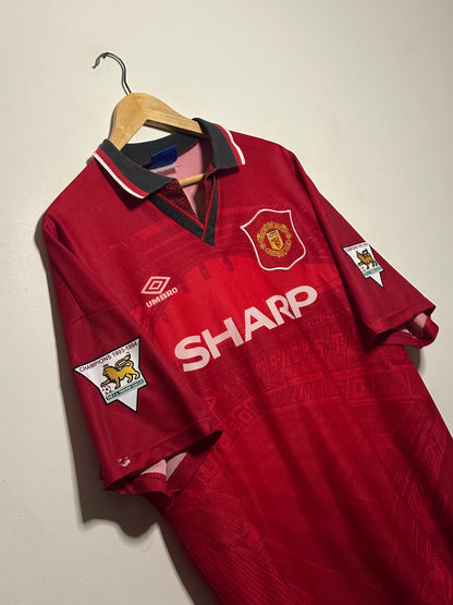 Eric Cantona Manchester United 1994-96 home football shirt (XL)