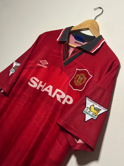Eric Cantona Manchester United 1994-96 home football shirt (XL)